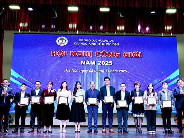 Hội nghị công giới Đại học Kinh tế Quốc dân năm 2025