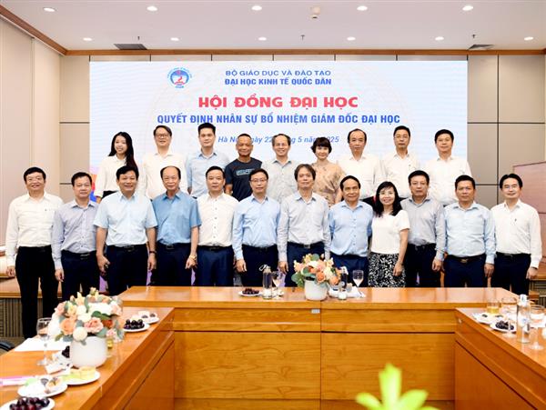 Hội nghị cán bộ chủ chốt Đại học thực hiện quy trình bổ nhiệm Giám đốc Đại học Kinh tế Quốc dân