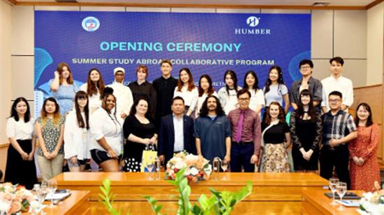 Khai mạc chương trình trao đổi văn hoá hợp tác giữa Trường Đại học Kinh tế Quốc dân và Trường Humber College (Canada)