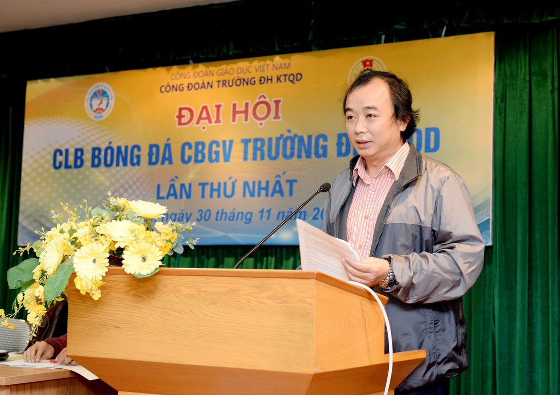 TS. Nguyễn Hữu Đồng – Chủ tịch Công đoàn phát biểu định hướng phát triển của CLB trong thời gian tới