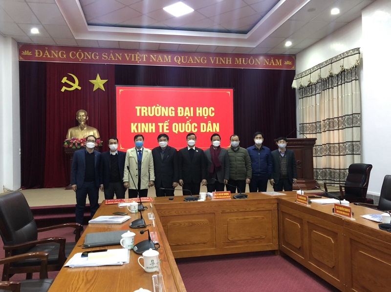 Đoàn công tác Trường Đại học Kinh tế Quốc dân 