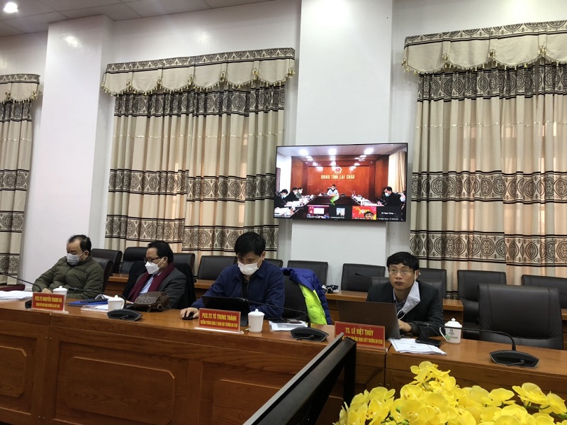 PGS.TS Bùi Huy Nhượng - Phó Hiệu trưởng Trường Đại học Kinh tế Quốc dân phát biểu tại buổi làm việc