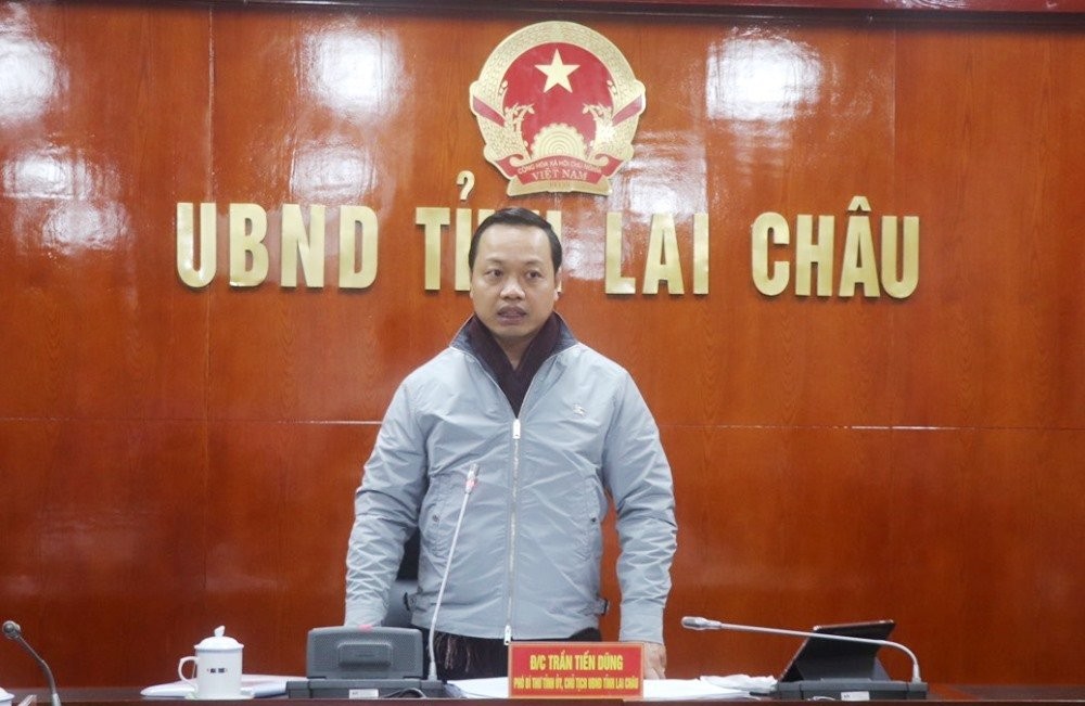 Đ/c Trần Tiến Dũng - Chủ tịch UBND tỉnh phát biểu tại buổi làm việc