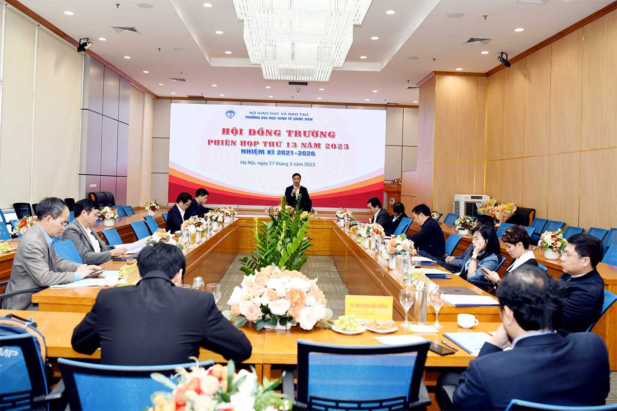 Toàn cảnh phiên họp