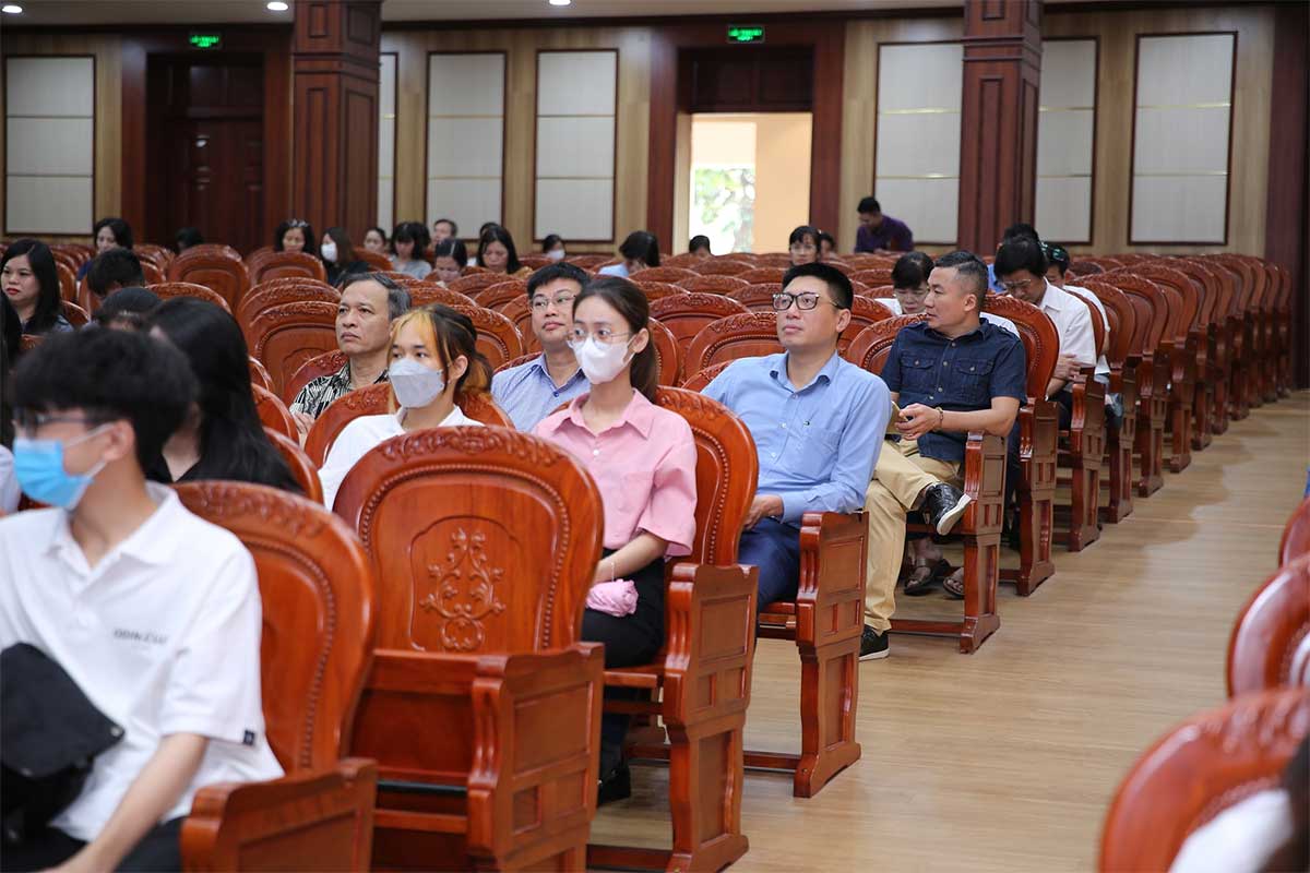 PGS.TS Nguyễn Viết Thông - Nguyên Tổng Thư ký Hội đồng Lý luận Trung ương