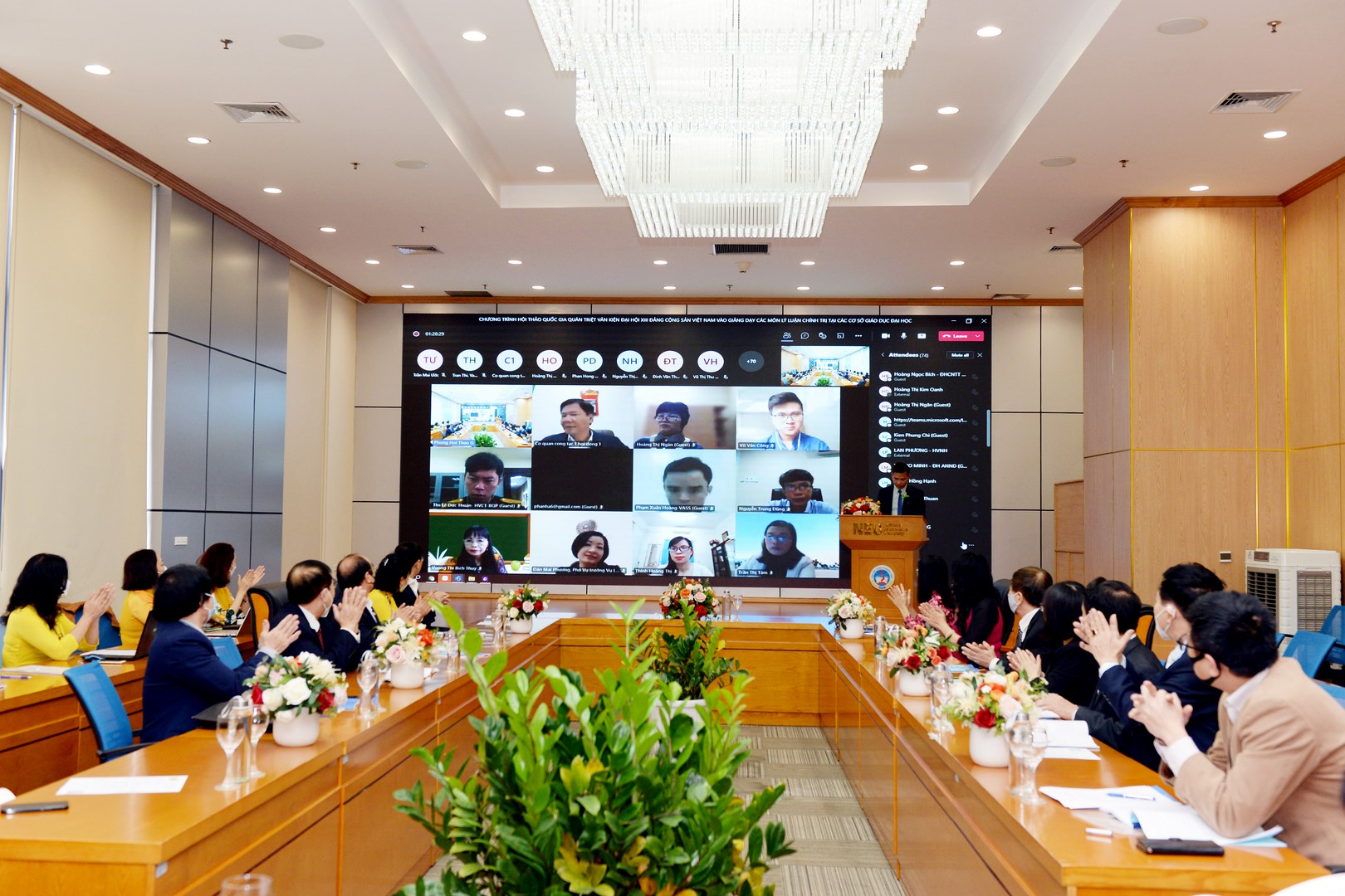 Quang cảnh của buổi hội thảo