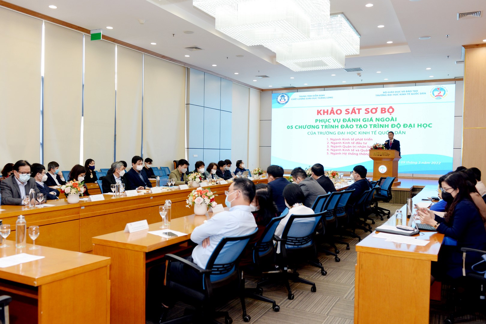 Quang cảnh chương trình