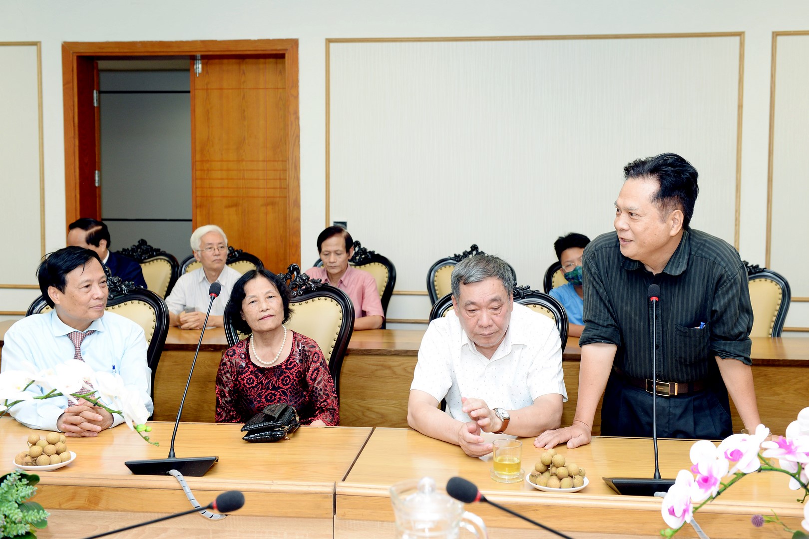 PGS.TS Nguyễn Tiến Dũng – Khoa Kế hoạch & Phát triển gửi tặng bài thơ "Nguyện Cầu" nhân Ngày Thương binh, liệt sỹ 27/7 1