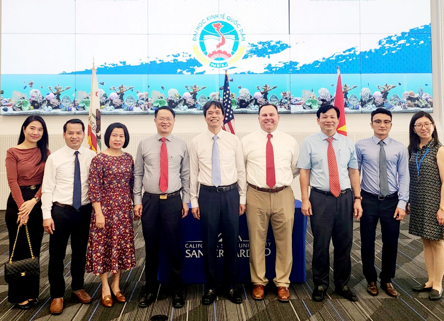 Một số hình ảnh tại chuyến công tác: 9