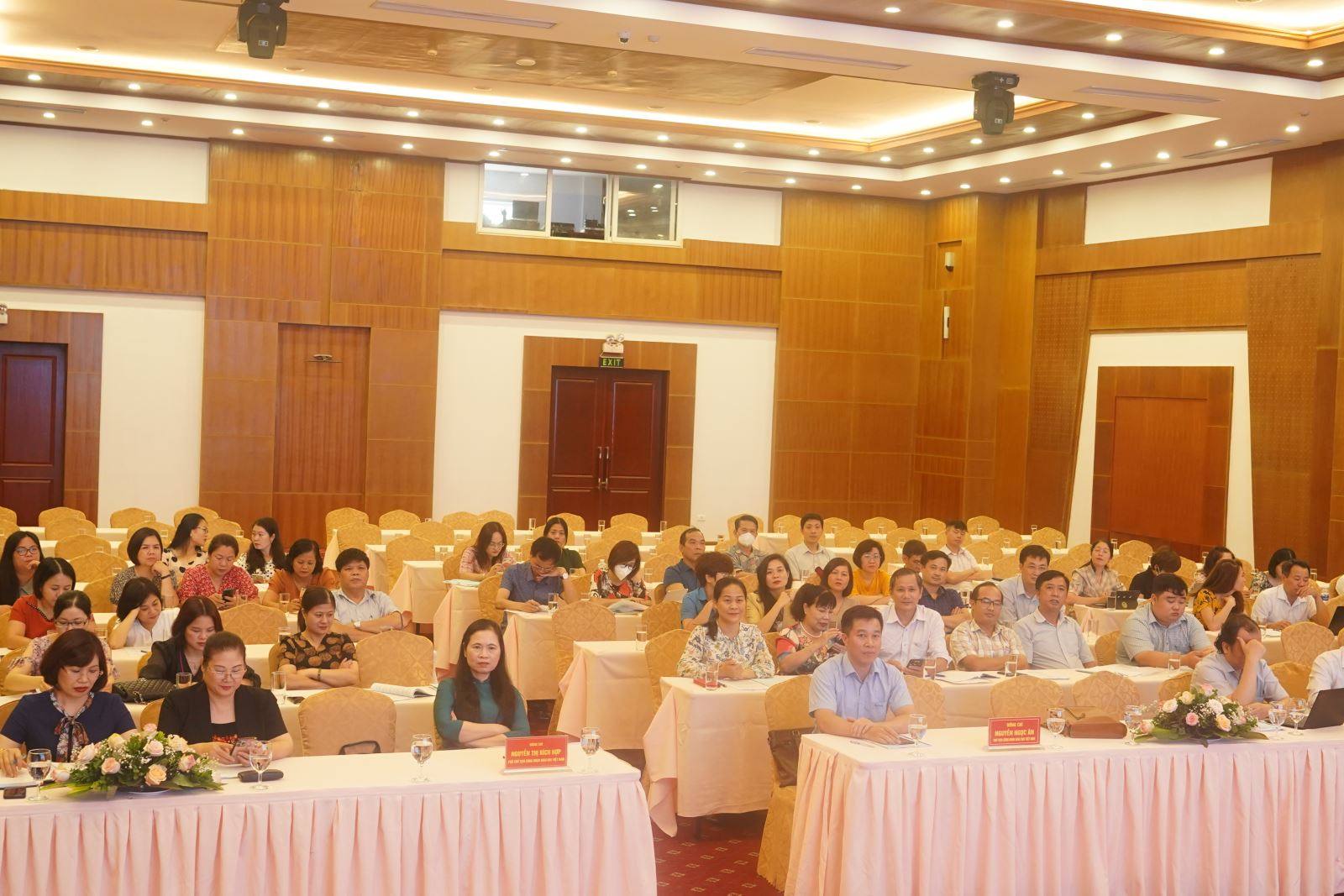 Toàn cảnh Hội nghị