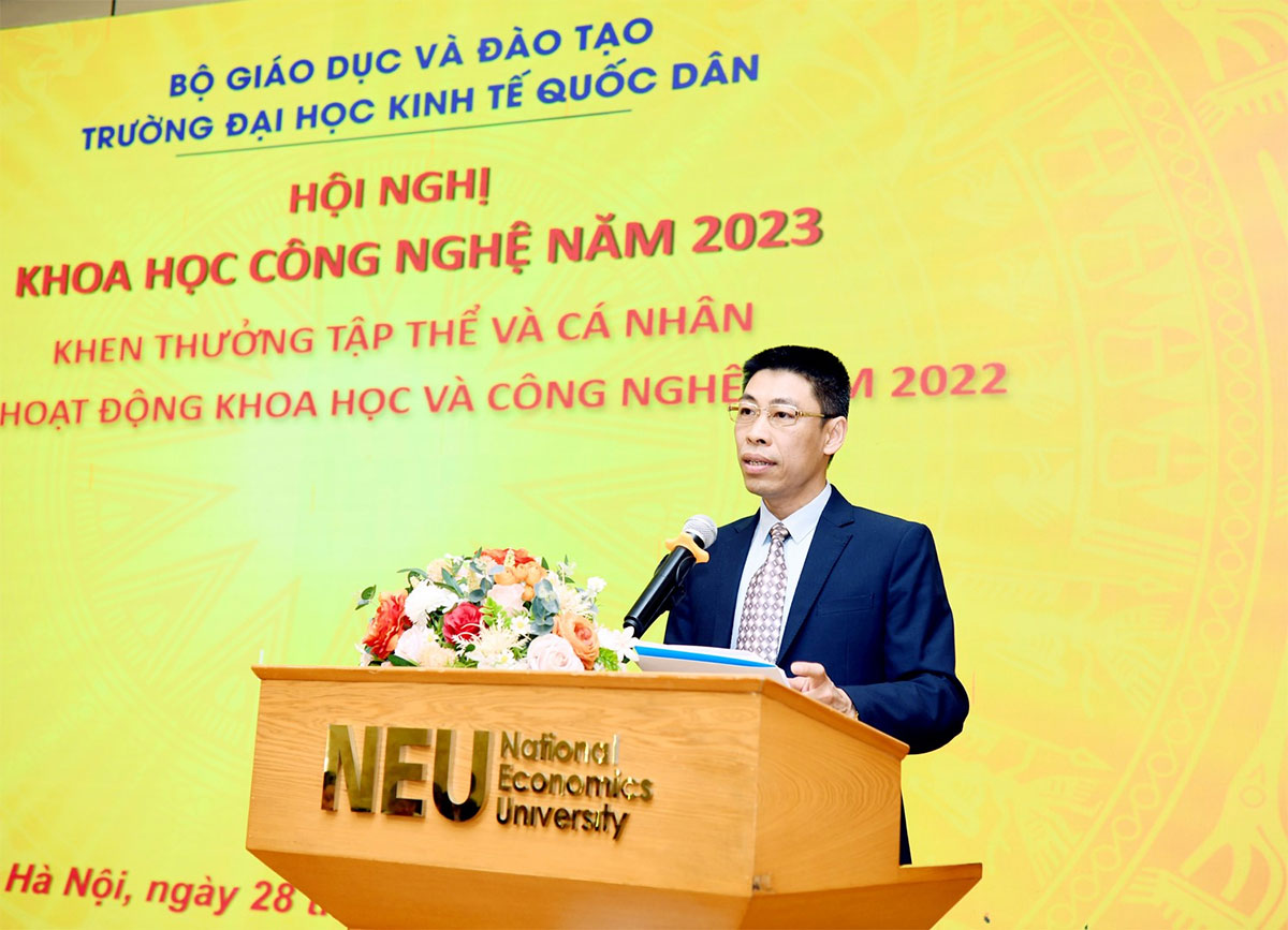 TS. Bùi Kiên Trung – Phó Trưởng phòng Tổng hợp