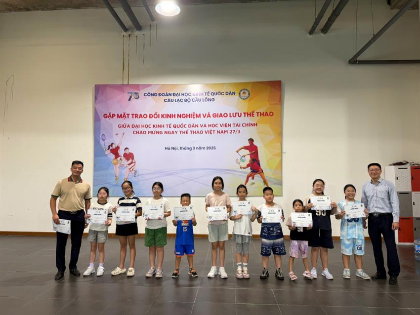 TỔNG KẾT LỚP HỌC CẦU LÔNG KIDS NEU 2026