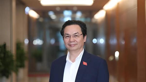 GS.TS Hoàng Văn Cường, nguyên Phó Hiệu trưởng Trường Đại học Kinh tế Quốc dân được bổ nhiệm giữ chức vụ Phó Chủ tịch Hội đồng Giáo sư nhà nước nhiệm kỳ 2024 - 2029