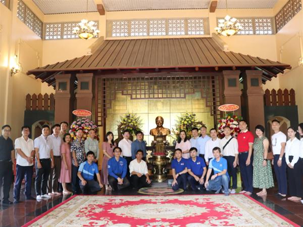 Chuỗi hoạt động giao lưu, hợp tác giữa NEU và UEH hướng tới kỷ niệm 70 năm thành lập Đại học Kinh tế Quốc dân và 50 năm thành lập Đại học Kinh tế Thành phố Hồ Chí Minh