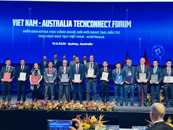 Đại học Kinh tế Quốc dân và Ủy ban Chứng khoán Nhà nước ký thỏa thuận hợp tác, phát động cuộc thi Go Finance 2026