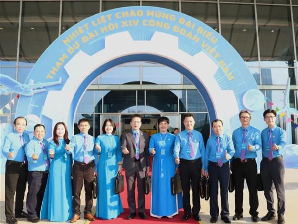 Đồng chí Nguyễn Hữu Đồng – Chủ tịch Công đoàn Đại học Kinh tế Quốc dân được bầu tham gia Ban Chấp hành Tổng Liên đoàn Lao động Việt Nam khóa XIV, nhiệm kỳ 2026 – 2031