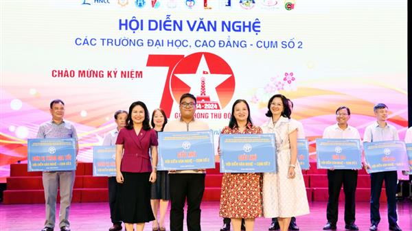 Trường Đại học Kinh tế Quốc dân giành Giải Nhì tại Hội diễn văn nghệ Cụm 2 - Đảng bộ Khối các trường đại học, cao đẳng Hà Nội năm 2024