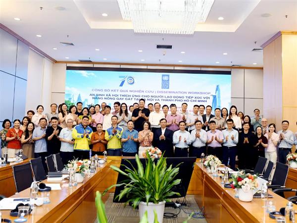 Đại học Kinh tế Quốc dân phối hợp cùng UNDP công bố kết quả nghiên cứu “An sinh xã hội thích ứng cho người lao động tiếp xúc với nắng nóng gay gắt tại Hà Nội và Thành phố Hồ Chí Minh”