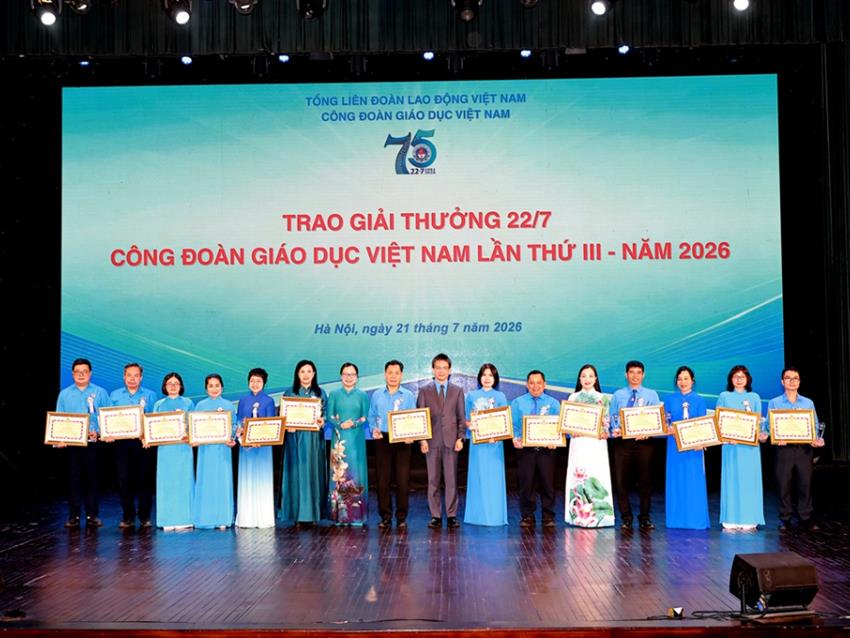 Trao giải Liên hoan Tiếng hát giáo viên toàn quốc năm 2026