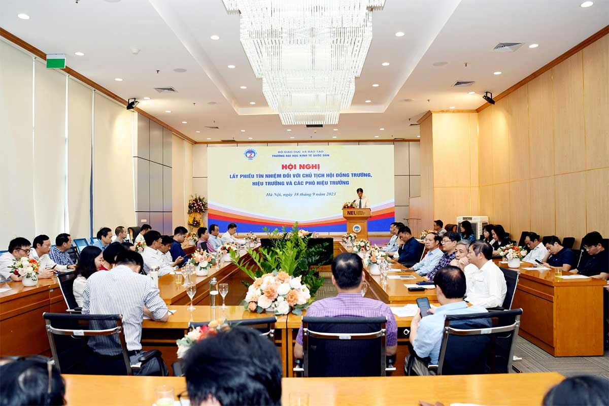 Quang cảnh hội nghị