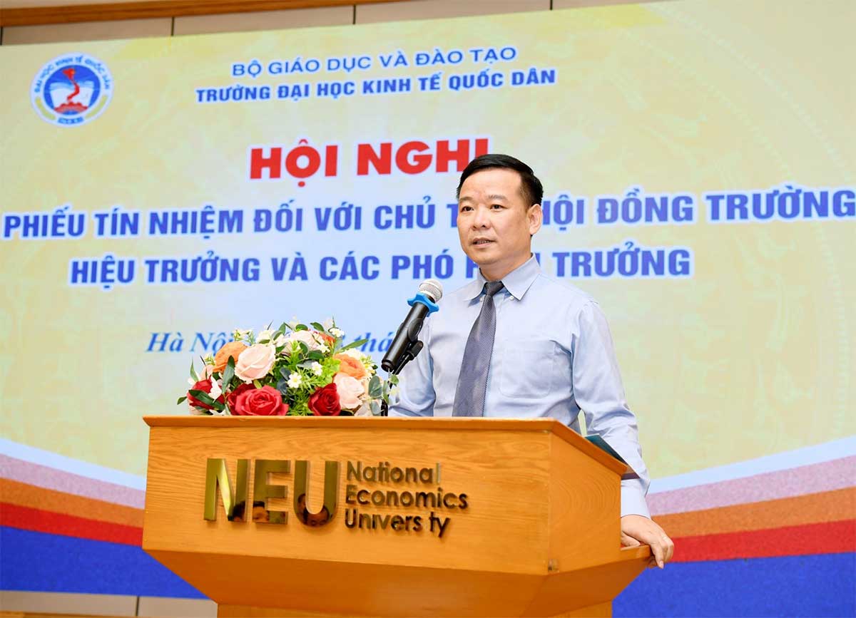 PGS.TS Bùi Huy Nhượng - Phó Hiệu trưởng